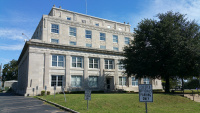 Okfuskee County Courthouse 1.jpg