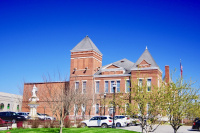 Warren-County-Courthouse2-tn.jpg