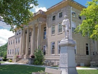 Boyd County Courthouse Kentucky.jpg