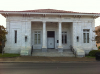 Hattiesburg District Courthouse.jpg