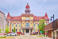 Trenton-Gibson-County-Courthouse-tn.jpg