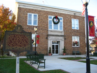 Cadiz courthouse with sign.jpg