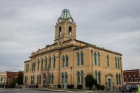 Springfield, TN Courthouse 2019.jpg